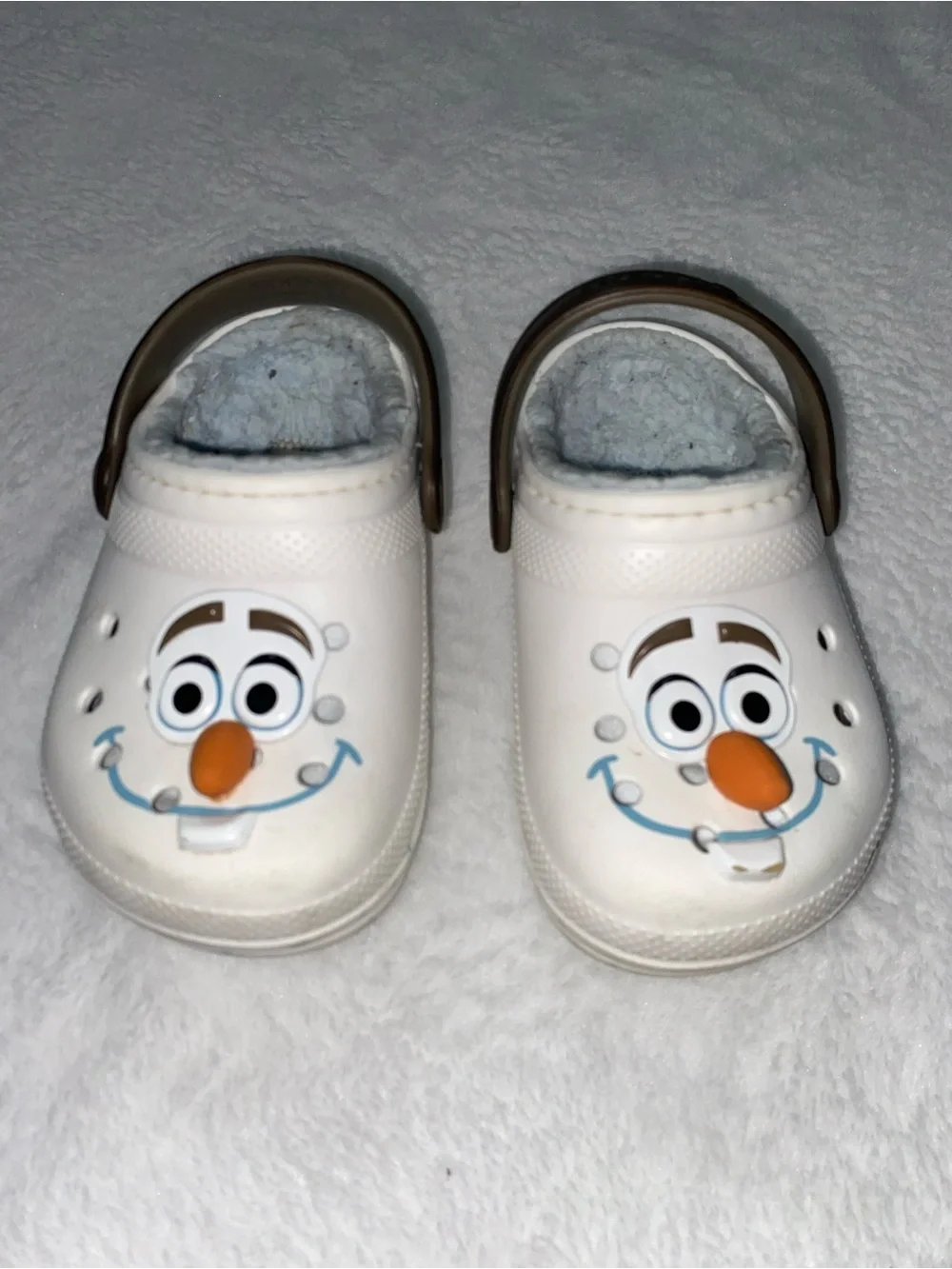 Crocs Unisex Disney Frozen Olaf Lined Classic Clog Size 7 Kids Used